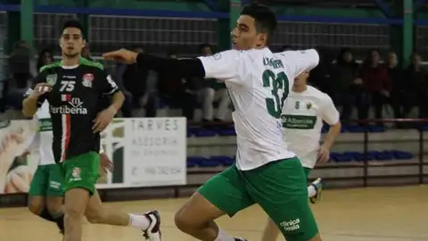 Miguel Ángel Labañera, jugador del Club Balonmano Elche. Balonmano