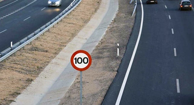 A licitación obras de mejora en 16 tramos de carreteras extremeñas, por 2,8 millones de euros A licitación obras de mejora en 16 tramos de carreteras extremeñas, por 2,8 millones de euros