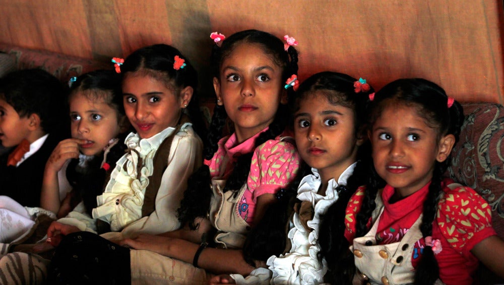 Un grupo de niñas en Yemen