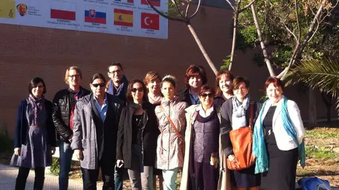 Los coordinadores de todos los institutos europeos participantes en el proyecto en el IES Tirant lo Blanc de Elche. 'Lessons for present, lessons for future'