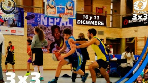 Playing, el proyecto solidario que empez&oacute; en las canchas de un colegio madrile&ntilde;o y ahora viaja rumbo a Gambia