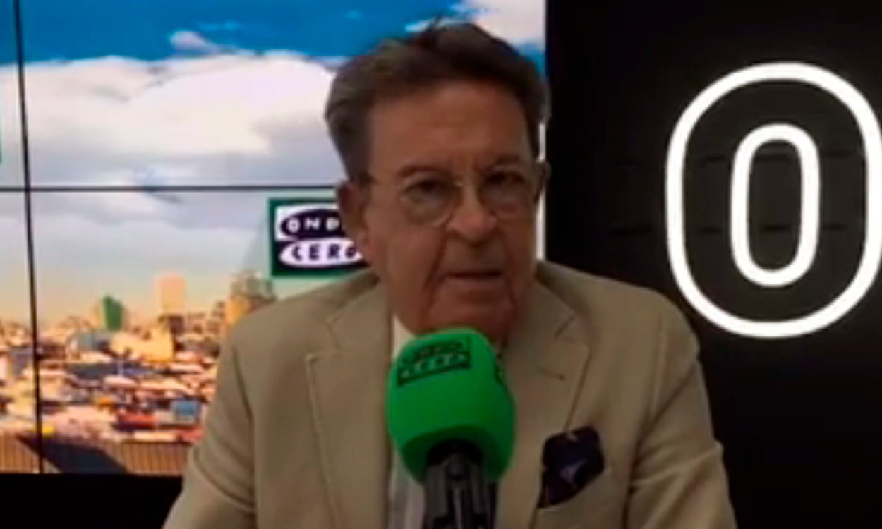 Josemi: "Los que están todo el rato con el móvil tienen muy poca conversación y les falta cultura" Josemi: "Los que están todo el rato con el móvil tienen muy poca conversación y les falta cultura"
