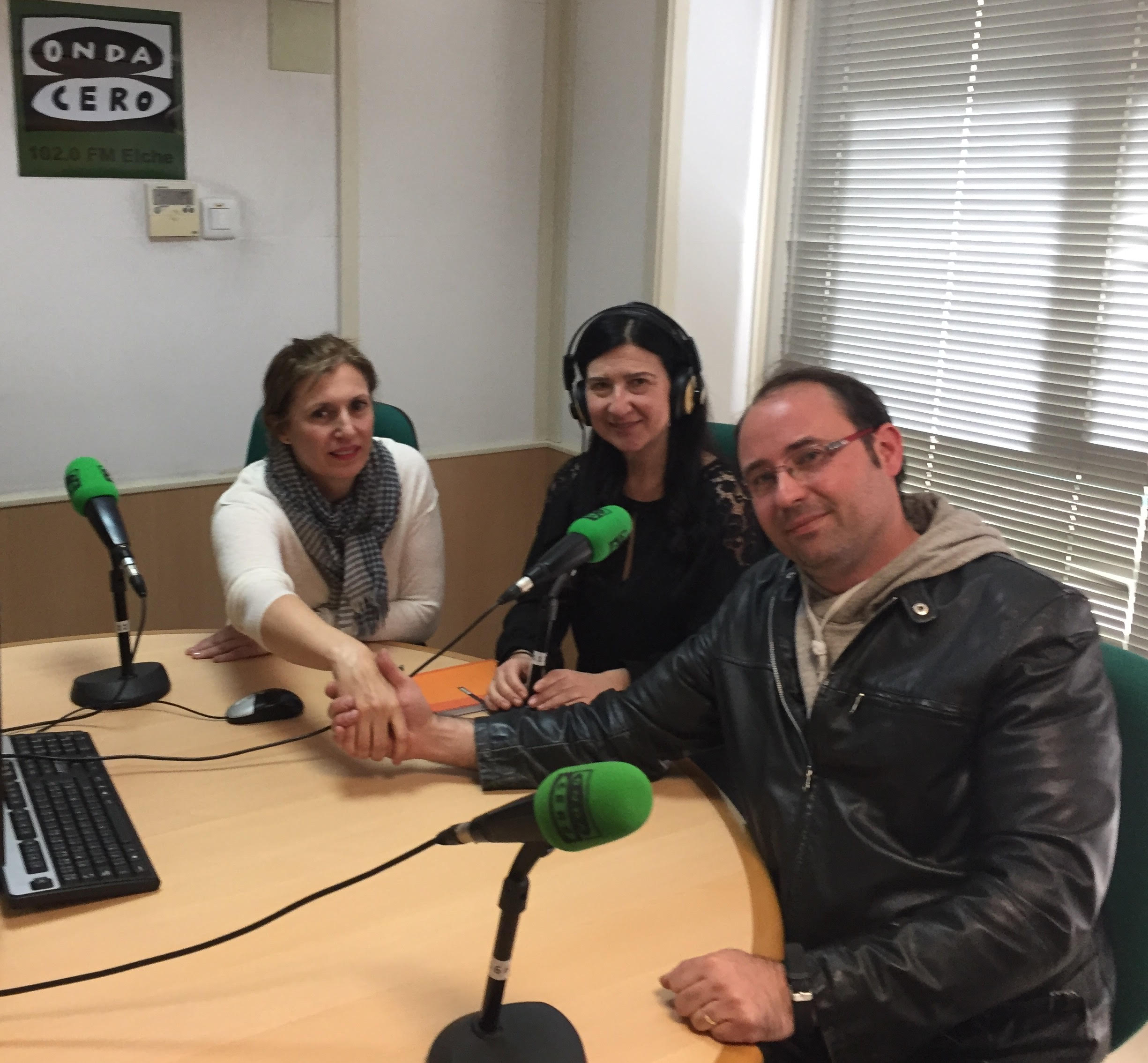 Debate en Elche en la Onda sobre la jornada escolar Debate en Elche en la Onda sobre la jornada escolar