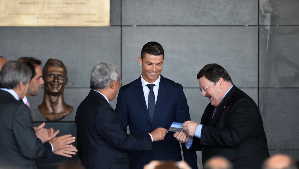 Cristiano Ronaldo, en el aeropuerto de Madeira