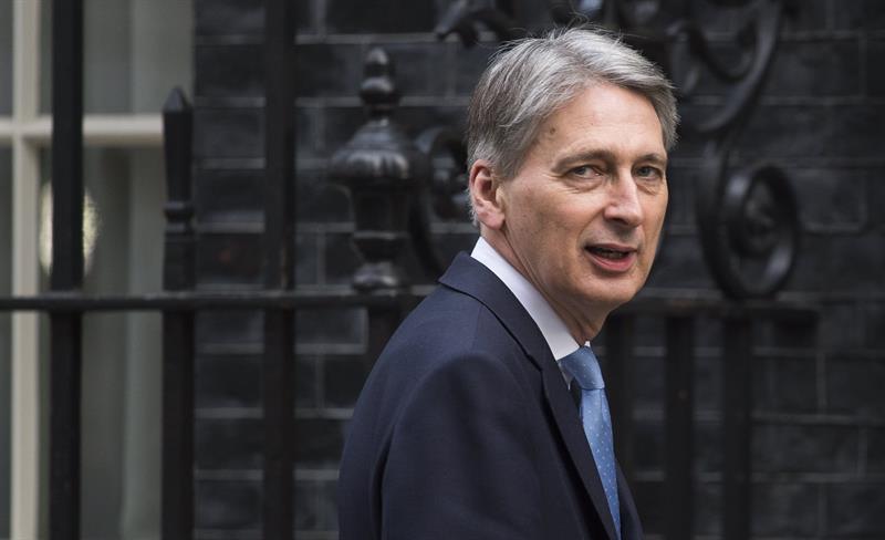 El ministro británico de finanzas ve "muy probable" que se plantee otro referéndum sobre el 'Brexit' El ministro británico de finanzas ve "muy probable" que se plantee otro referéndum sobre el 'Brexit'