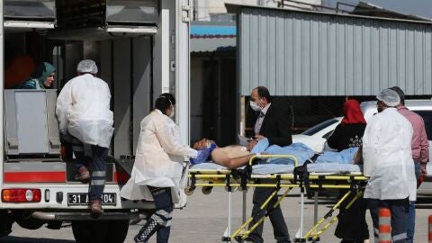Al menos 58 muertos en un supuesto bombardeo qu&iacute;mico en el norte de Siria