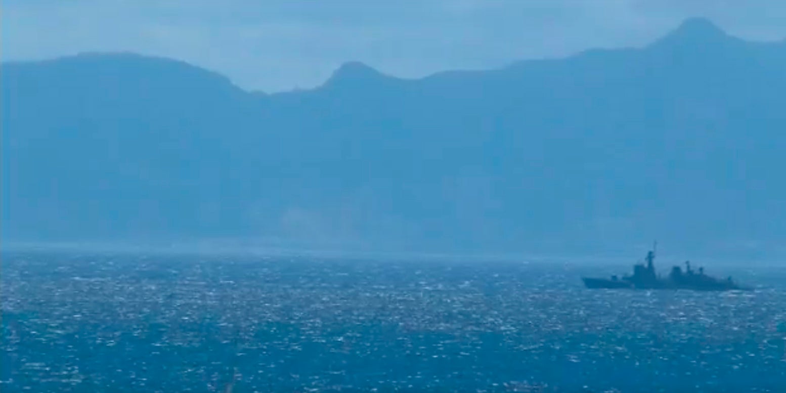El Gobierno de Gibraltar acusa a un buque de la Armada española de invadir aguas británicas El Gobierno de Gibraltar acusa a un buque de la Armada española de invadir aguas británicas
