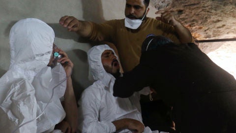 Dos de los afectados por el ataque qu&iacute;mico en Siria