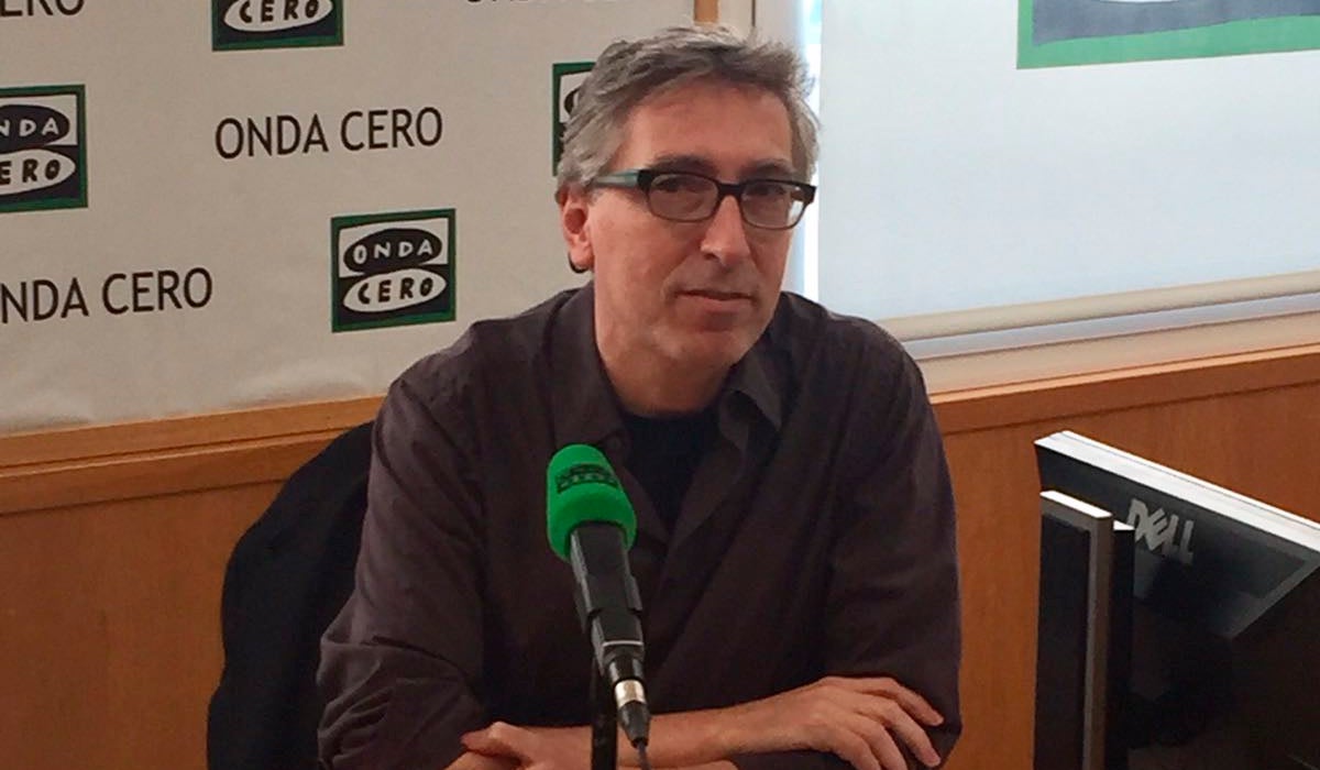 David Trueba: "He aprendido mucho de mis errores, creo que ahora podría volver a cometerlos mejor" David Trueba: "He aprendido mucho de mis errores, creo que ahora podría volver a cometerlos mejor"