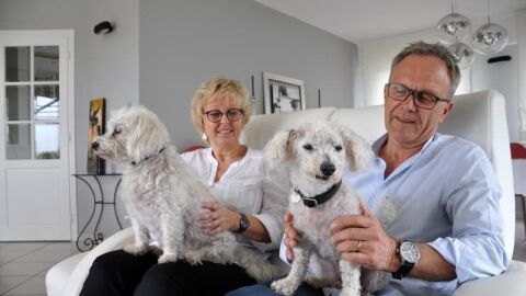 La familia de Topaze, feliz de haberlo encontrado