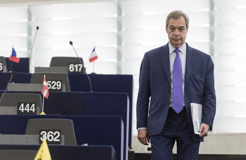 Farage abre la puerta a un segundo referéndum sobre el Brexit para cerrar el debate en Reino Unido Farage abre la puerta a un segundo referéndum sobre el Brexit para cerrar el debate en Reino Unido
