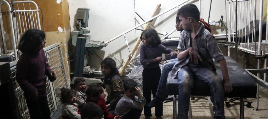 Niños afectados por el ataque químico en Siria Niños afectados por el ataque químico en Siria