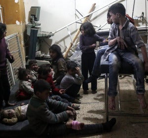 Niños afectados por el ataque químico en Siria Niños afectados por el ataque químico en Siria