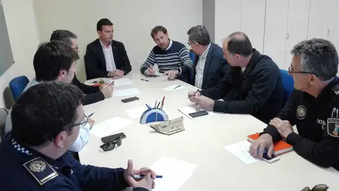 El Ayuntamiento se ha reunido con las empresas concesionarias. SERVICIOS PEÑÍSCOLA