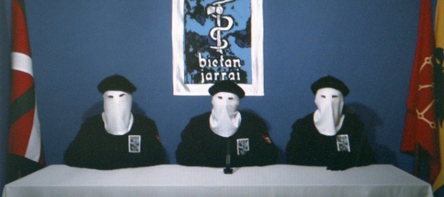 La banda terrorista ETA La banda terrorista ETA