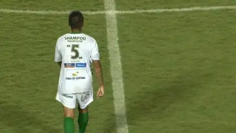 El Fluminense anuncia las ofertas de un supermercado en sus camisetas El Fluminense anuncia las ofertas de un supermercado en sus camisetas