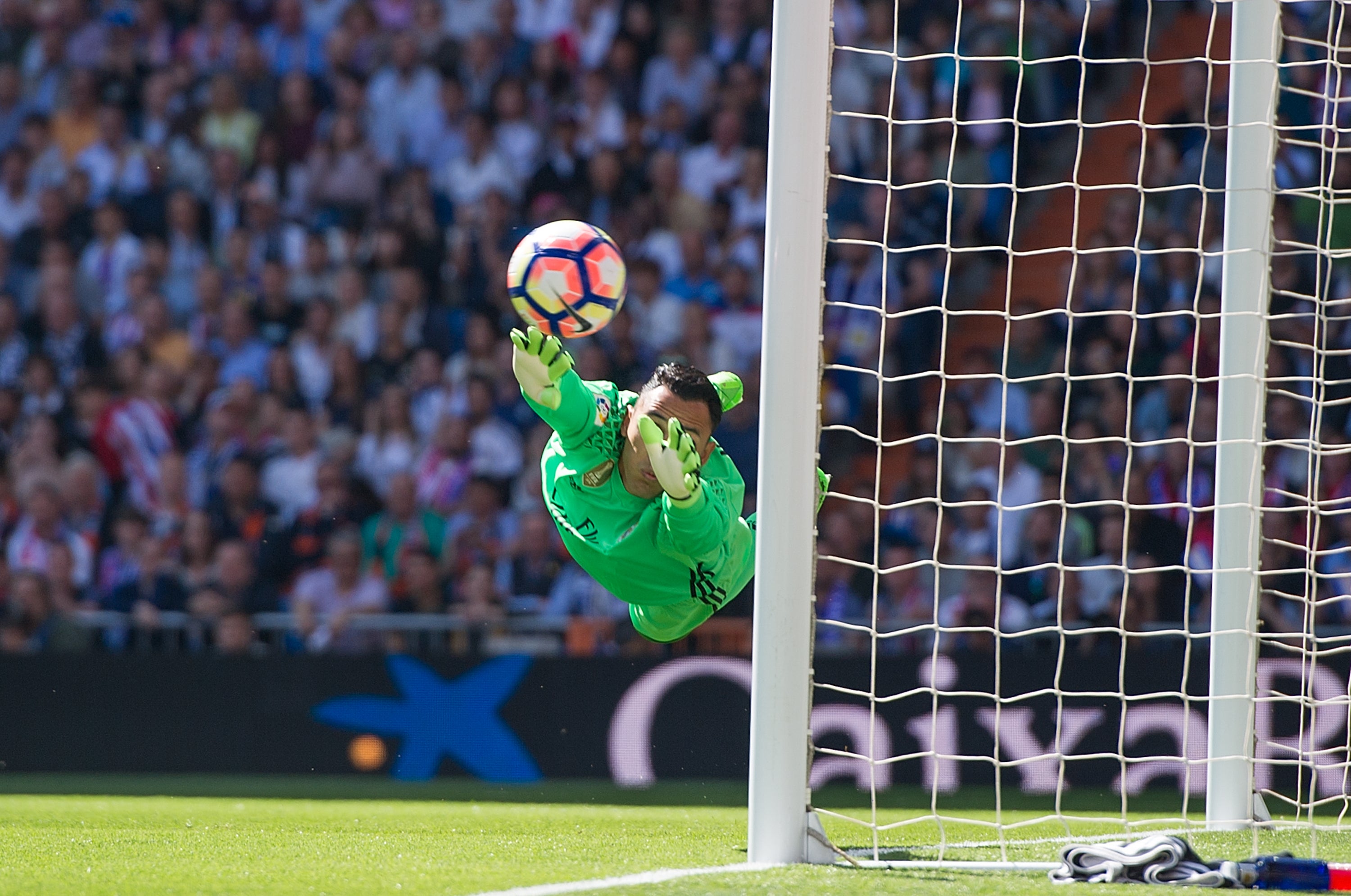 El hermano de Navas: "Keylor quiere quedarse y nos dice que va a morirse en el Real Madrid" El hermano de Navas: "Keylor quiere quedarse y nos dice que va a morirse en el Real Madrid"