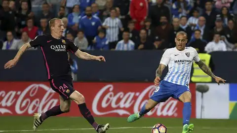 Gol de Sandro ante la presencia de Mathieu. Gol de Sandro ante la presencia de Mathieu.