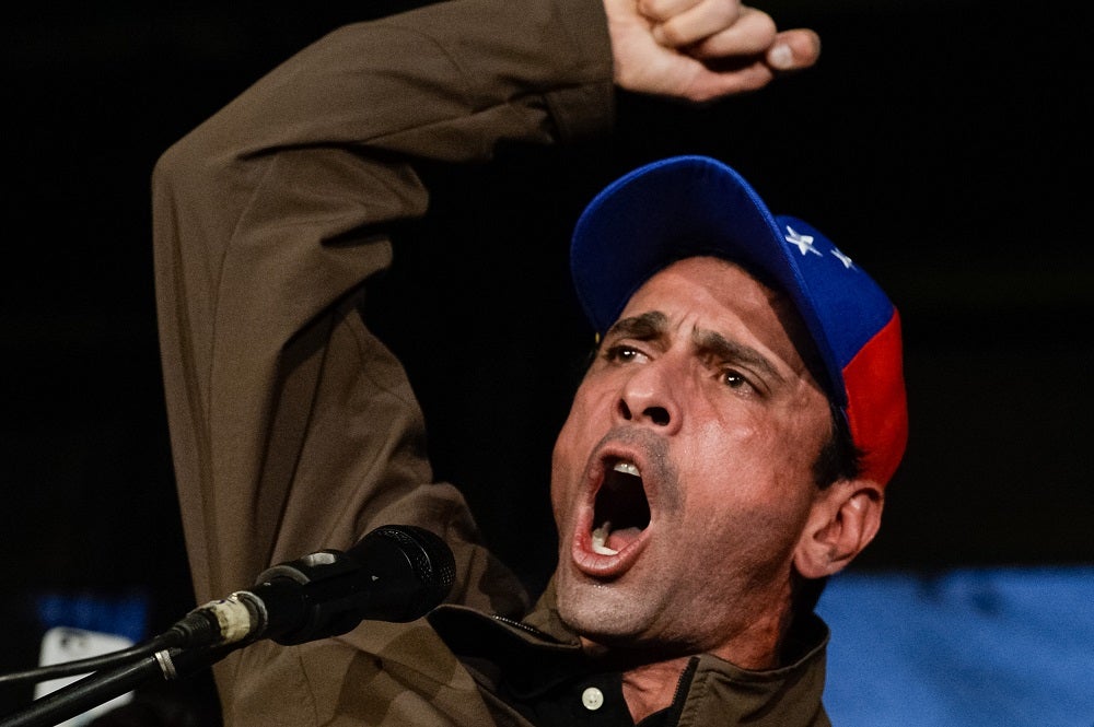 La oposición venezolana mantiene las protestas y Capriles denuncia que le han impedido viajar a la ONU La oposición venezolana mantiene las protestas y Capriles denuncia que le han impedido viajar a la ONU