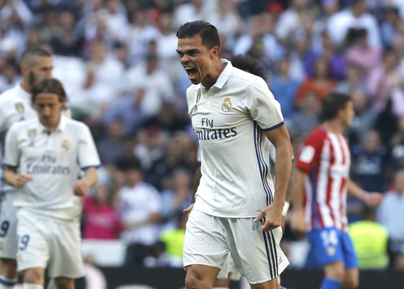 Pepe: "¿Mi futuro? Voy a esperar al Real Madrid hasta el último segundo, esta es mi casa" Pepe: "¿Mi futuro? Voy a esperar al Real Madrid hasta el último segundo, esta es mi casa"