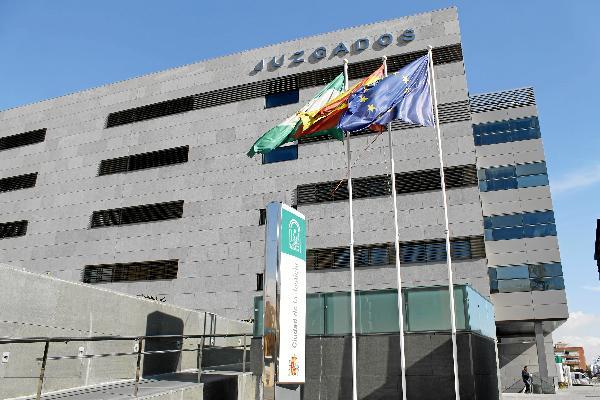 Prisión permanente revisable para el asesino y agresor sexual de una chica en Huércal de Almería Prisión permanente revisable para el asesino y agresor sexual de una chica en Huércal de Almería