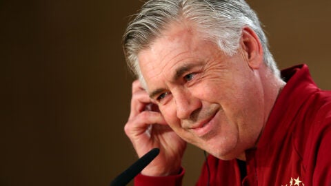 Carlo Ancelotti, sonriente durante su rueda de prensa