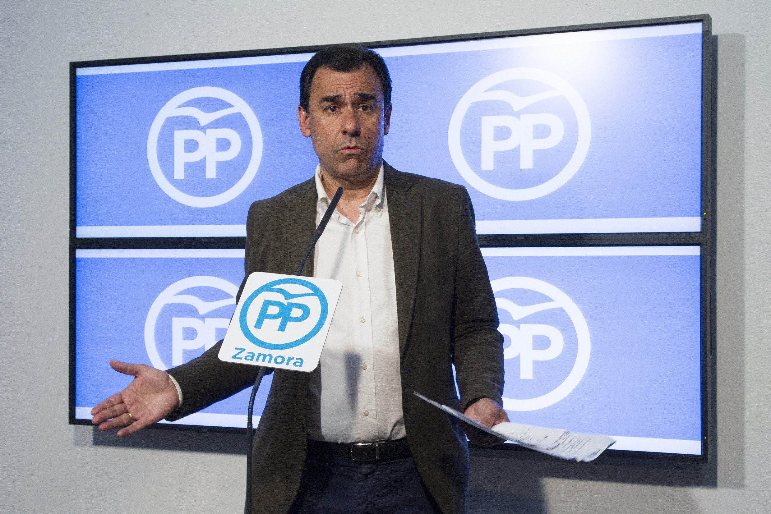 El PP avisa de que la comisión que le investiga en el Congreso puede ser ilegal El PP avisa de que la comisión que le investiga en el Congreso puede ser ilegal