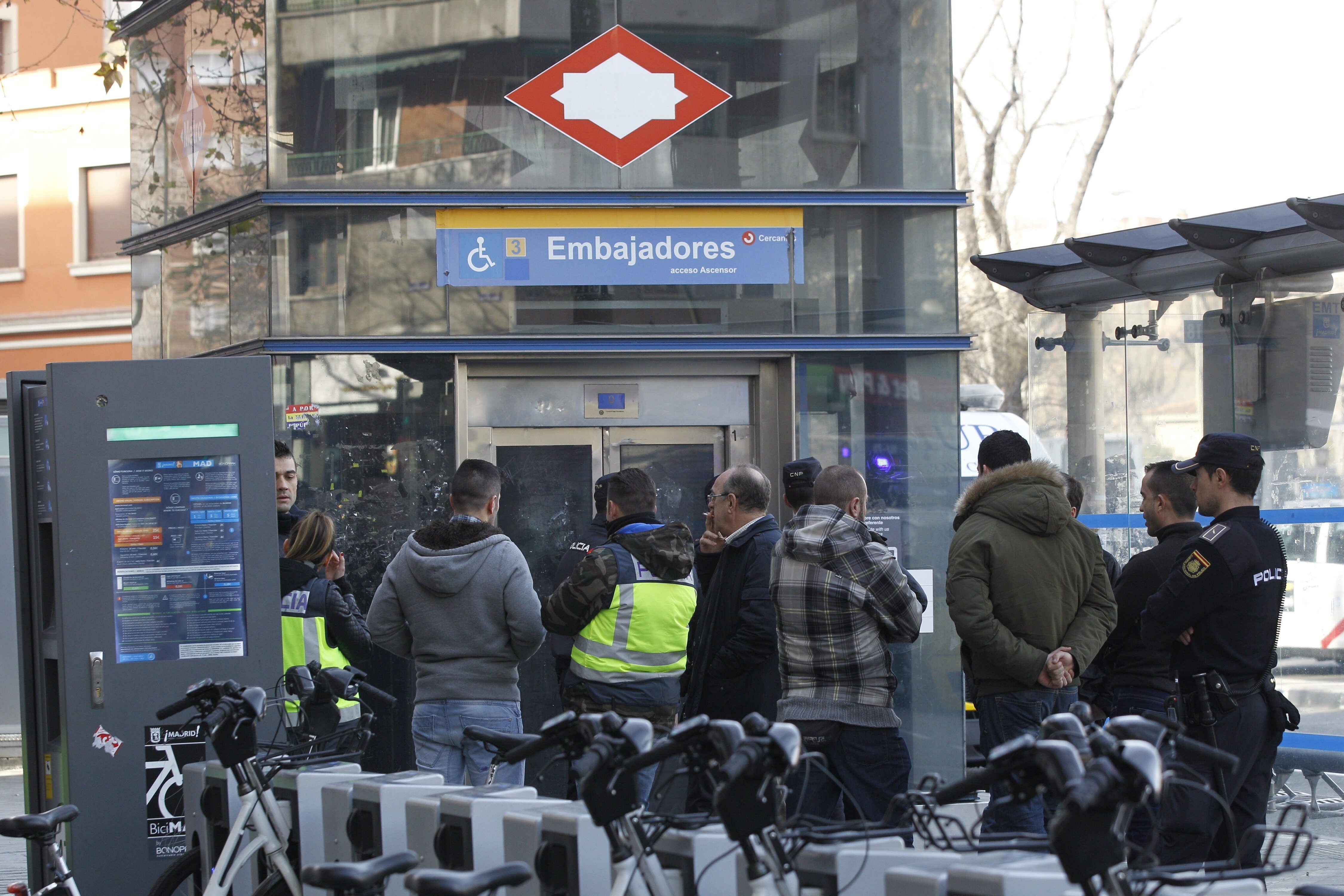 Más Madrid propone rotular en árabe los carteles del distrito Centro para fomentar "las mil culturas de la capital" Más Madrid propone rotular en árabe los carteles del distrito Centro para fomentar "las mil culturas de la capital"