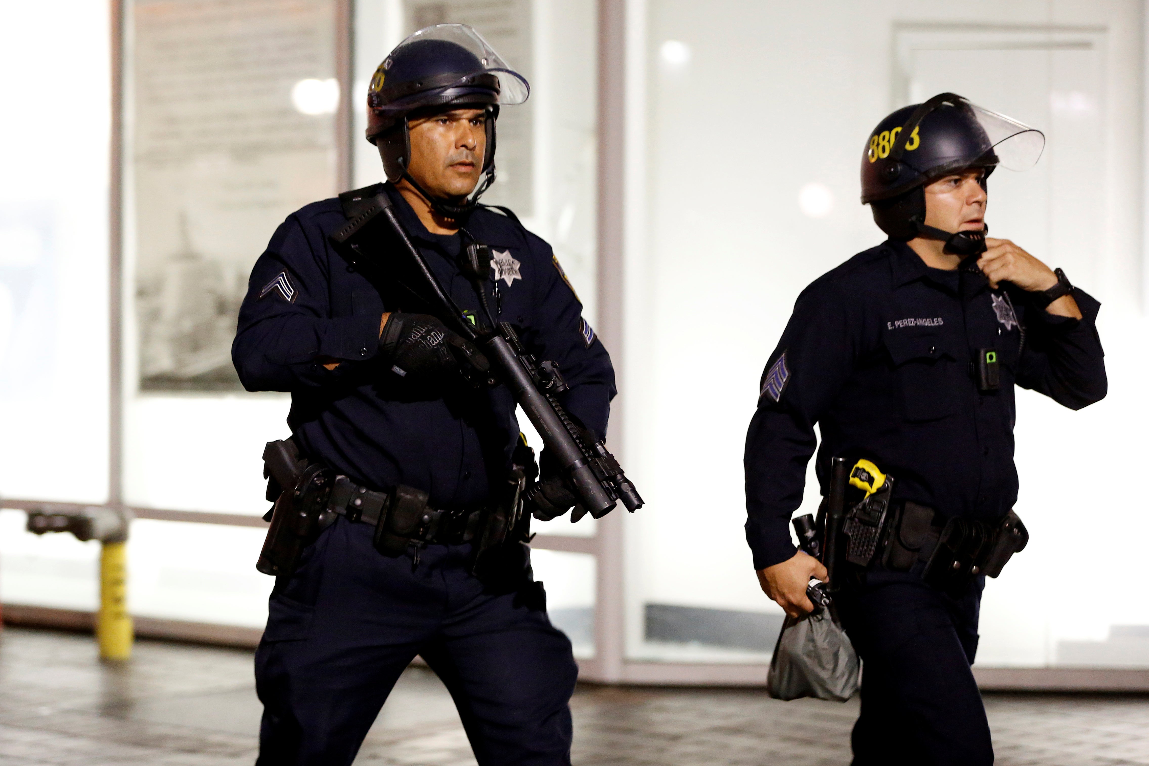 Detenido un mexicano por estancia ilegal cuando llevaba a su esposa a un hospital para dar a luz en California Detenido un mexicano por estancia ilegal cuando llevaba a su esposa a un hospital para dar a luz en California