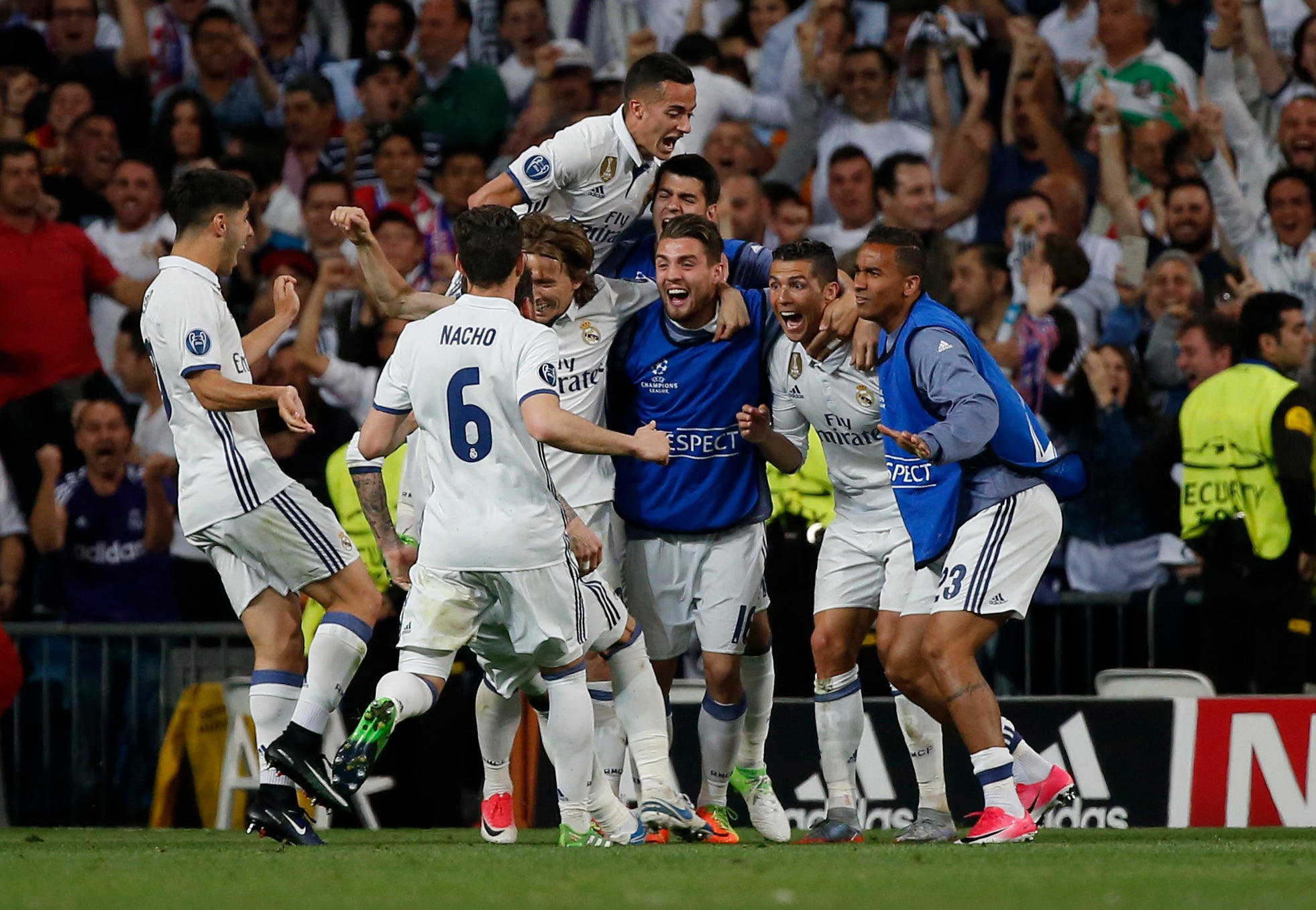 El Debate de los Jueves: ¿Te gusta más el Real Madrid de los galácticos o el de los suplentes? El Debate de los Jueves: ¿Te gusta más el Real Madrid de los galácticos o el de los suplentes?