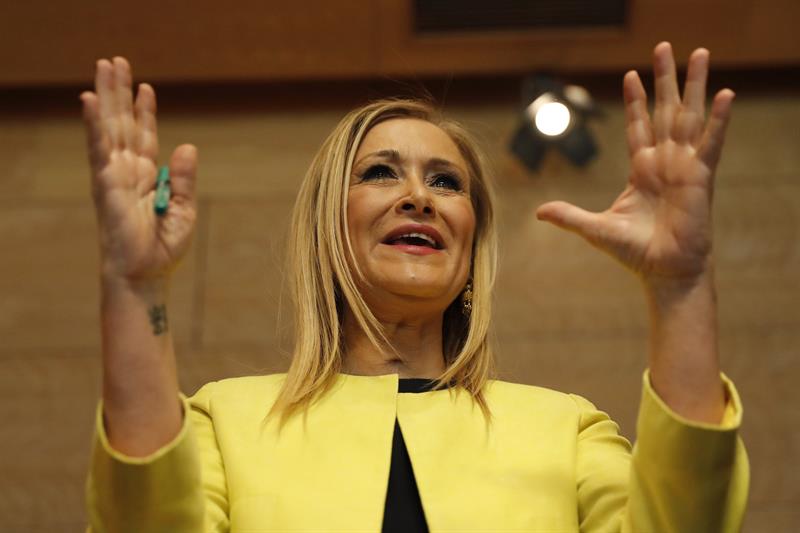 La UCO ve indicios de delito en el papel de Cifuentes en una adjudicación La UCO ve indicios de delito en el papel de Cifuentes en una adjudicación