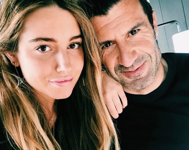 El polémico titular de un diario mexicano sobre los 18 años de la hija de Figo que ha sido tachado de machista El polémico titular de un diario mexicano sobre los 18 años de la hija de Figo que ha sido tachado de machista