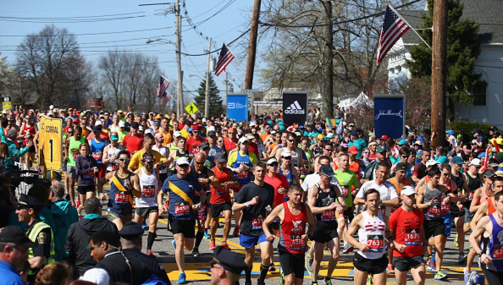 Adidas pide perdón por este desafortunado comentario de felicitación a los la maratón de Boston | Onda Cero