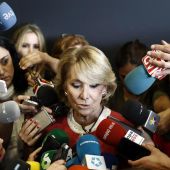 Esperanza Aguirre ante la prensa