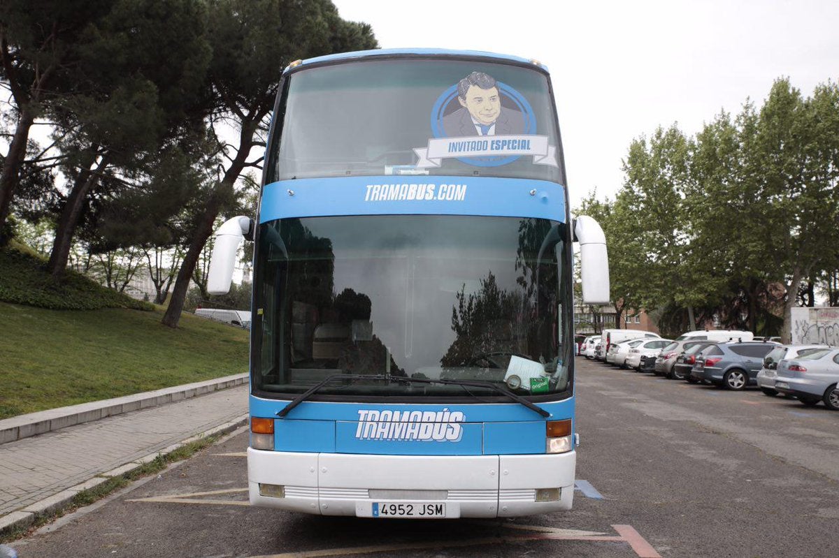 Personas físicas: El tramabús cada vez más corto de espacio tras la urgente incorporación de Ignacio González Personas físicas: El tramabús cada vez más corto de espacio tras la urgente incorporación de Ignacio González