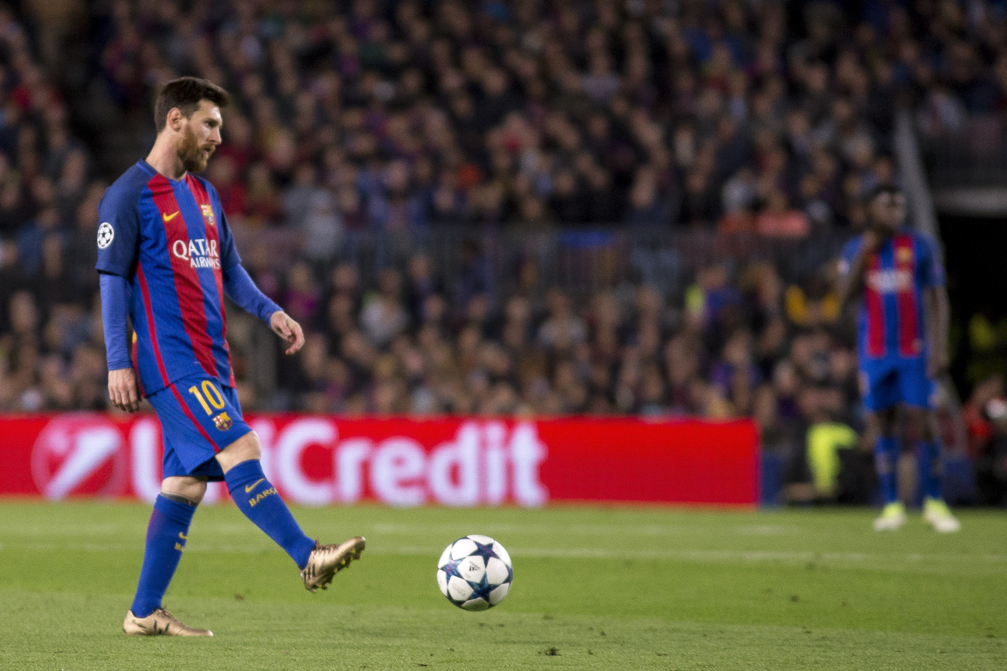 El Supremo confirma la condena de 21 meses de prisión y una multa de 2.093.000 euros para Messi El Supremo confirma la condena de 21 meses de prisión y una multa de 2.093.000 euros para Messi