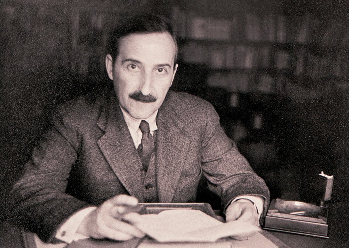 Stefan Zweig, de un autor "sentimental" a un gran ensayista, pensador y biógrafo Stefan Zweig, de un autor "sentimental" a un gran ensayista, pensador y biógrafo