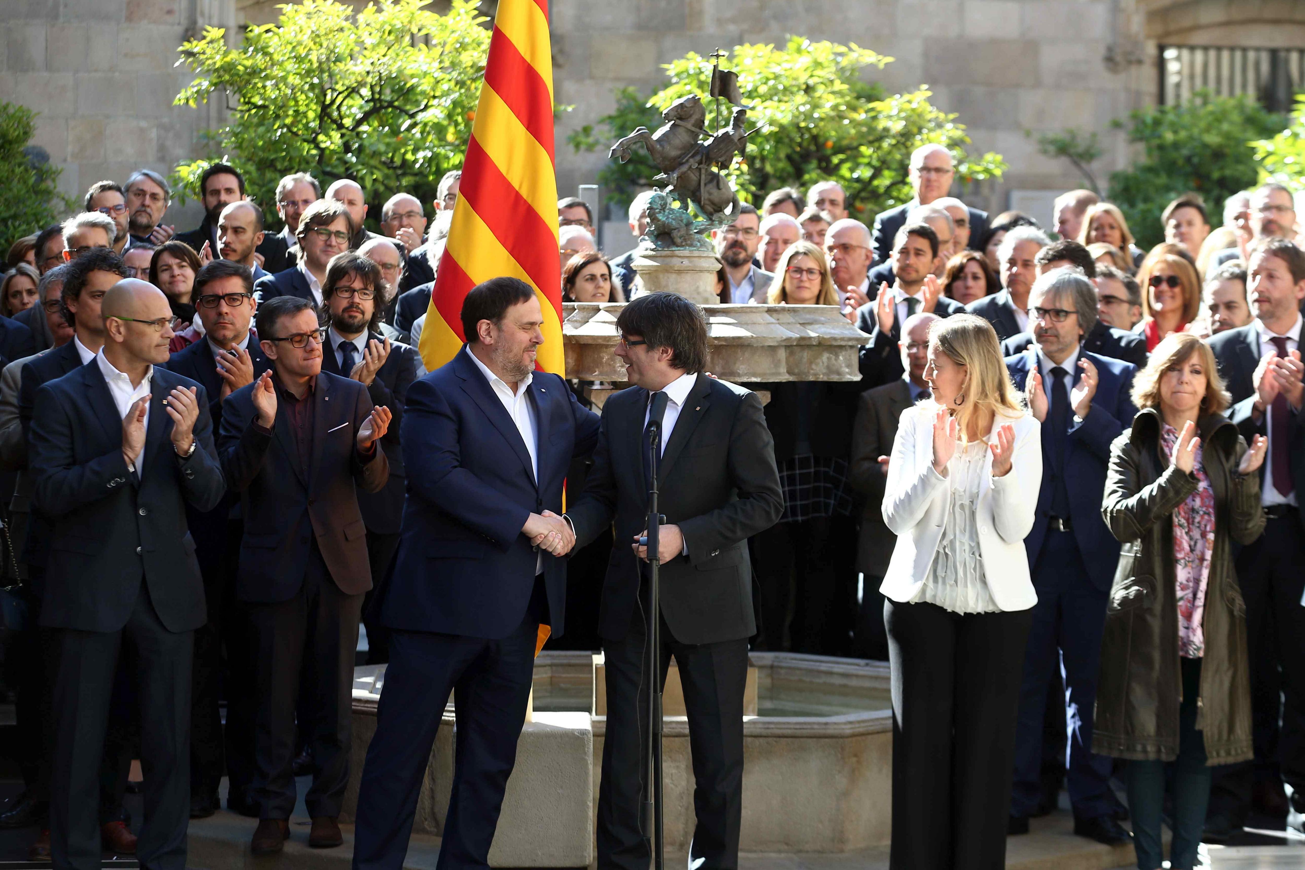 La Tertulia: La película independentista de Cataluña La Tertulia: La película independentista de Cataluña