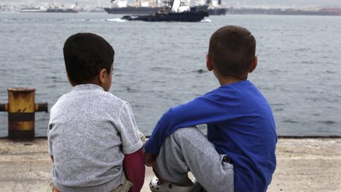 Ni&ntilde;os refugiados