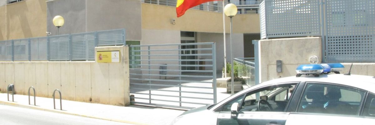 Casa Cuartel de la Guardia Civil en Santa Pola. Casa Cuartel de la Guardia Civil en Santa Pola.