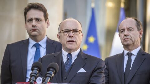 El primer ministro franc&eacute;s, Bernard Cazeneuve