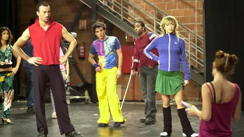 Un Paso Adelante - Temporada 4 - Capítulo 15: ¿Y la novia quién es? Un Paso Adelante - Temporada 4 - Capítulo 15: ¿Y la novia quién es?