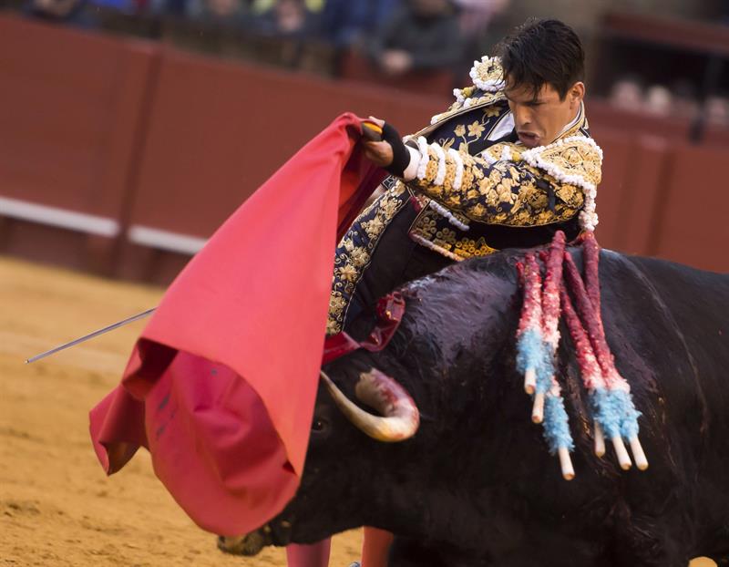 El cartel de Toros en las Hogueras 2024 de Alicante: Ponce, Manzanares, Roca Rey, Talavante... El cartel de Toros en las Hogueras 2024 de Alicante: Ponce, Manzanares, Roca Rey, Talavante...