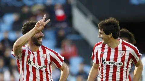 Raúl García celebrando un gol Raúl García celebrando un gol