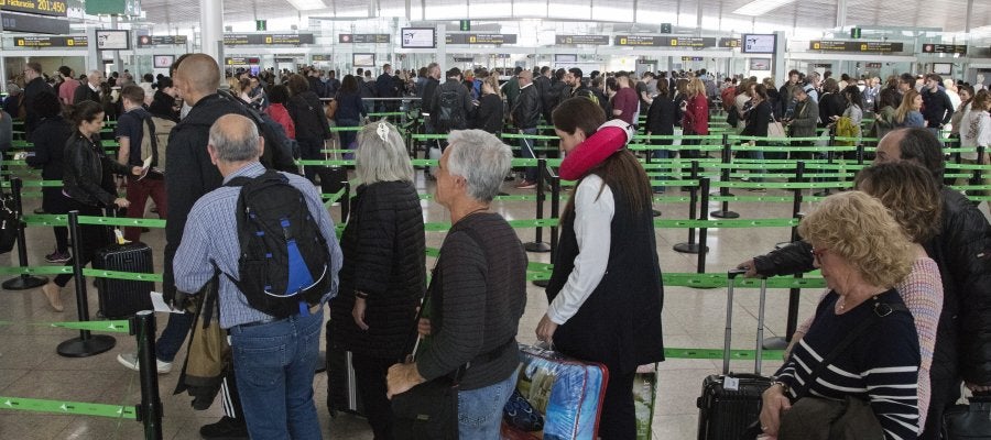 Colas en El Prat Colas en El Prat