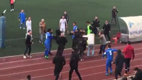 Ultras del Alcal&aacute; agreden a jugadores del San Fernando