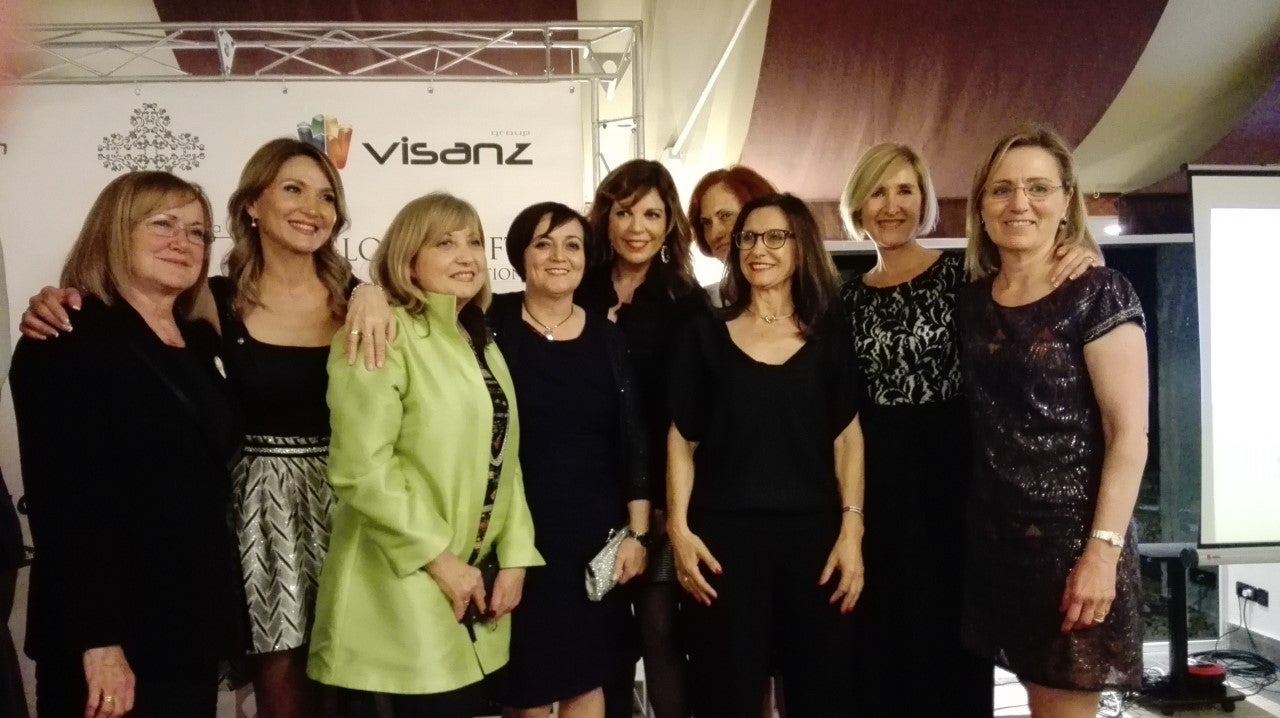 El Rotary Club Elche celebra una gala a favor de la lucha contra el cáncer El Rotary Club Elche celebra una gala a favor de la lucha contra el cáncer