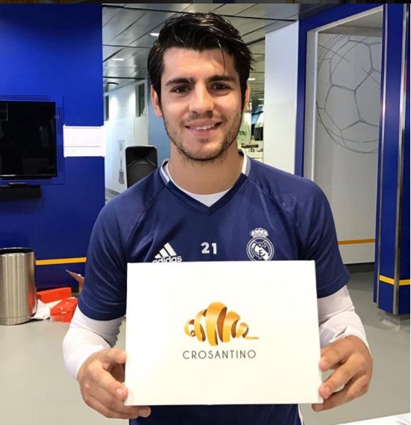 Morata confiesa qué le dijo Simeone en el derbi: "Me pidió unos crosantinos" Morata confiesa qué le dijo Simeone en el derbi: "Me pidió unos crosantinos"