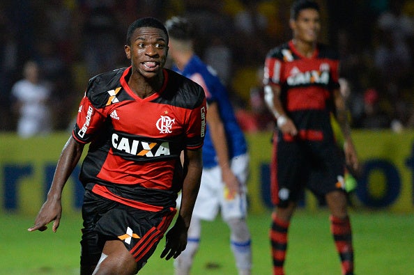 Oficial: Vinicius Jr. ya es jugador del Real Madrid Oficial: Vinicius Jr. ya es jugador del Real Madrid
