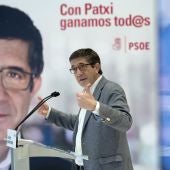 El candidato a liderar el PSOE Patxi López